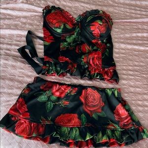 Satin Rose-Print Ruffle Mini Skirt in Black and Red
